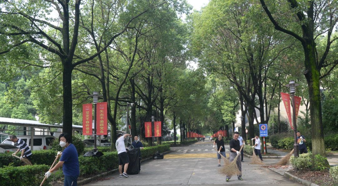 現場直擊南京機場復航!首日為何飛往膠東天府?伺機需持核酸證實?國際航班何時恢復?-南<a href=http://www.fsdgjkd.com target=_blank class=infotextkey>美國</a>際<a href=http://www.fsdgjkd.com target=_blank class=infotextkey>國際<a href=http://www.fsdgjkd.com target=_blank class=infotextkey>快遞</a></a>