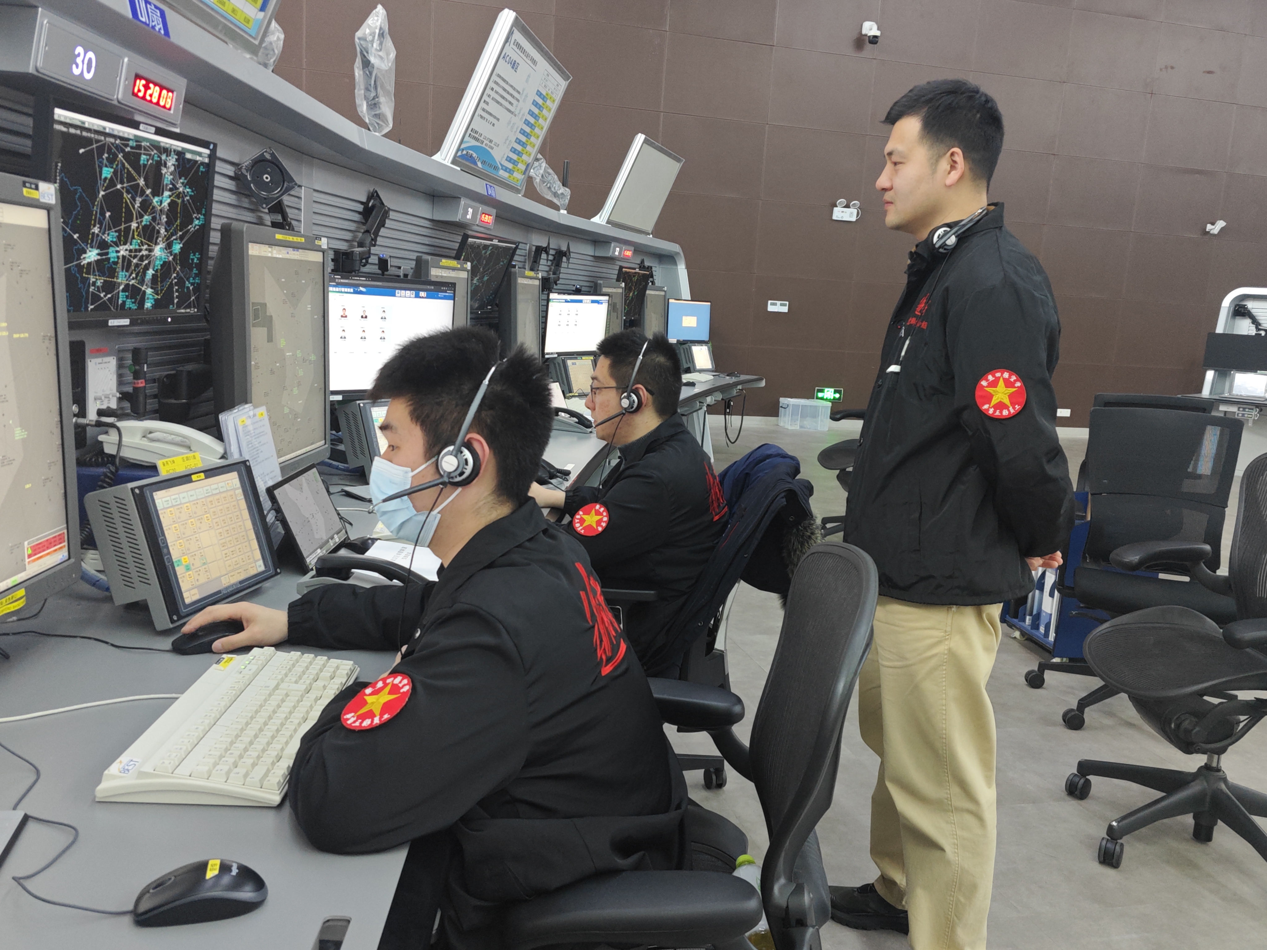 日均675架次民航湖北空管分局圆满完成最忙春节假期保障工作