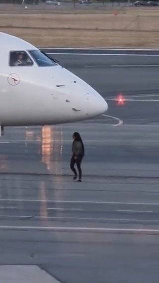 女孩名字排行_日本今年新生儿“爆款”姓名出炉父母爱用单个汉字(2)