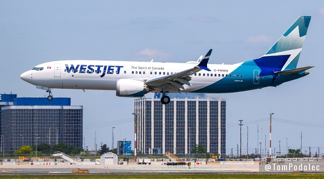 西捷航空波音737